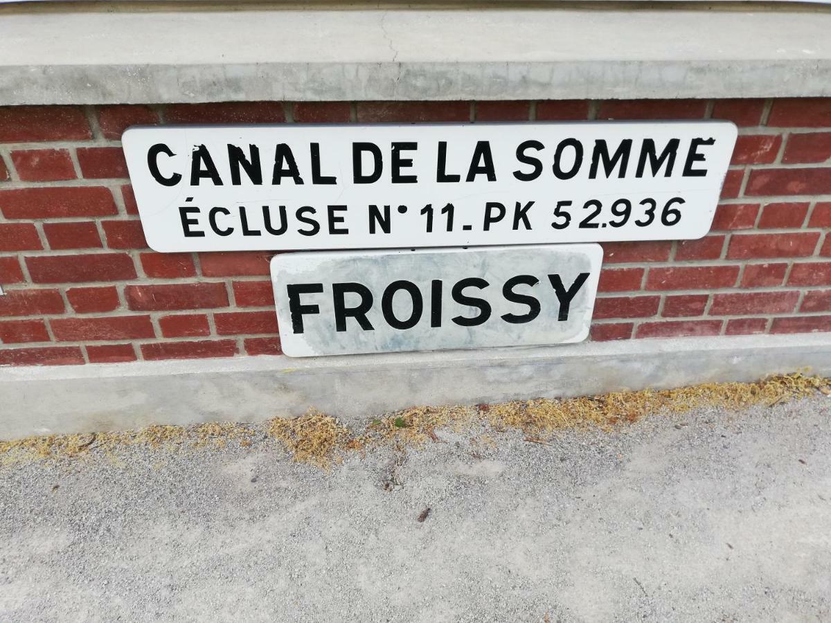 La Maison De La Vallee Βίλα Froissy  Εξωτερικό φωτογραφία